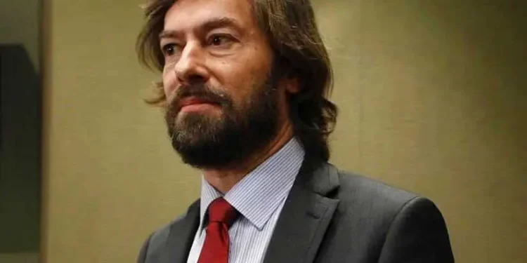 La sombra sobre los investigadores: el caso UDEF, Podemos y una advertencia para la democracia
