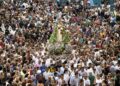 Murcia acompaña a la Fuensanta de regreso a su santuario en el día grande de la Romería