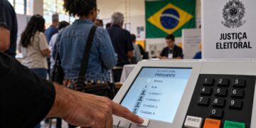 Más de 5,8 millones de votos blancos y nulos quedaron fuera de la disputa presidencial en la primera vuelta